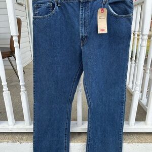 NWT  Levi’s Men’s 517 Boot Cut Jeans Denim 40” X 34”